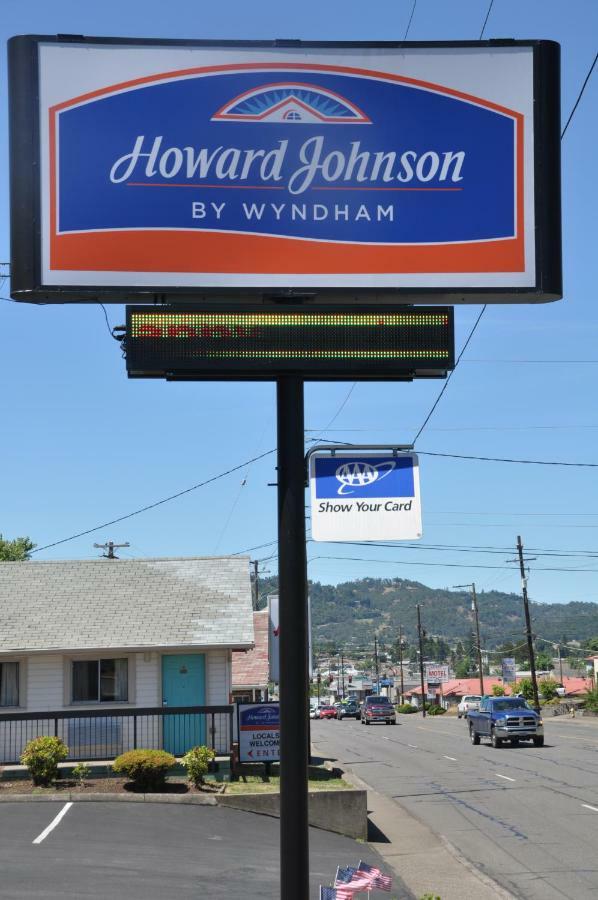 Howard Johnson By Wyndham روزيبيورغ المظهر الخارجي الصورة